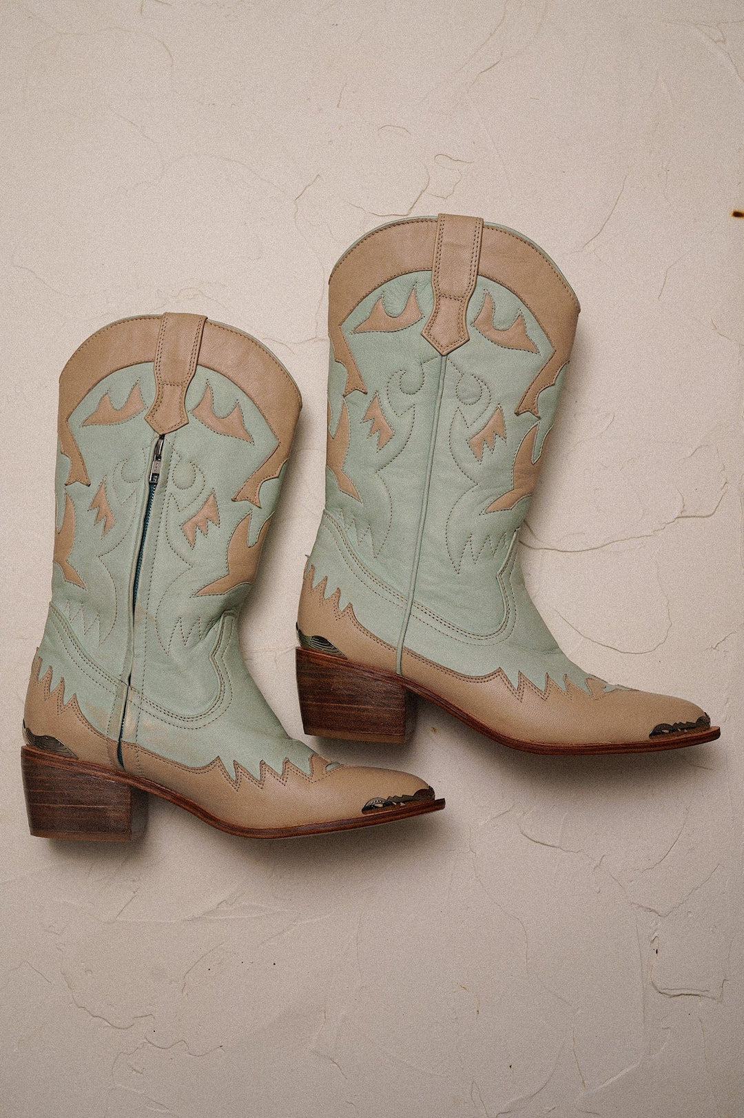 The Mcfly Cowboy  Boot {mint}
